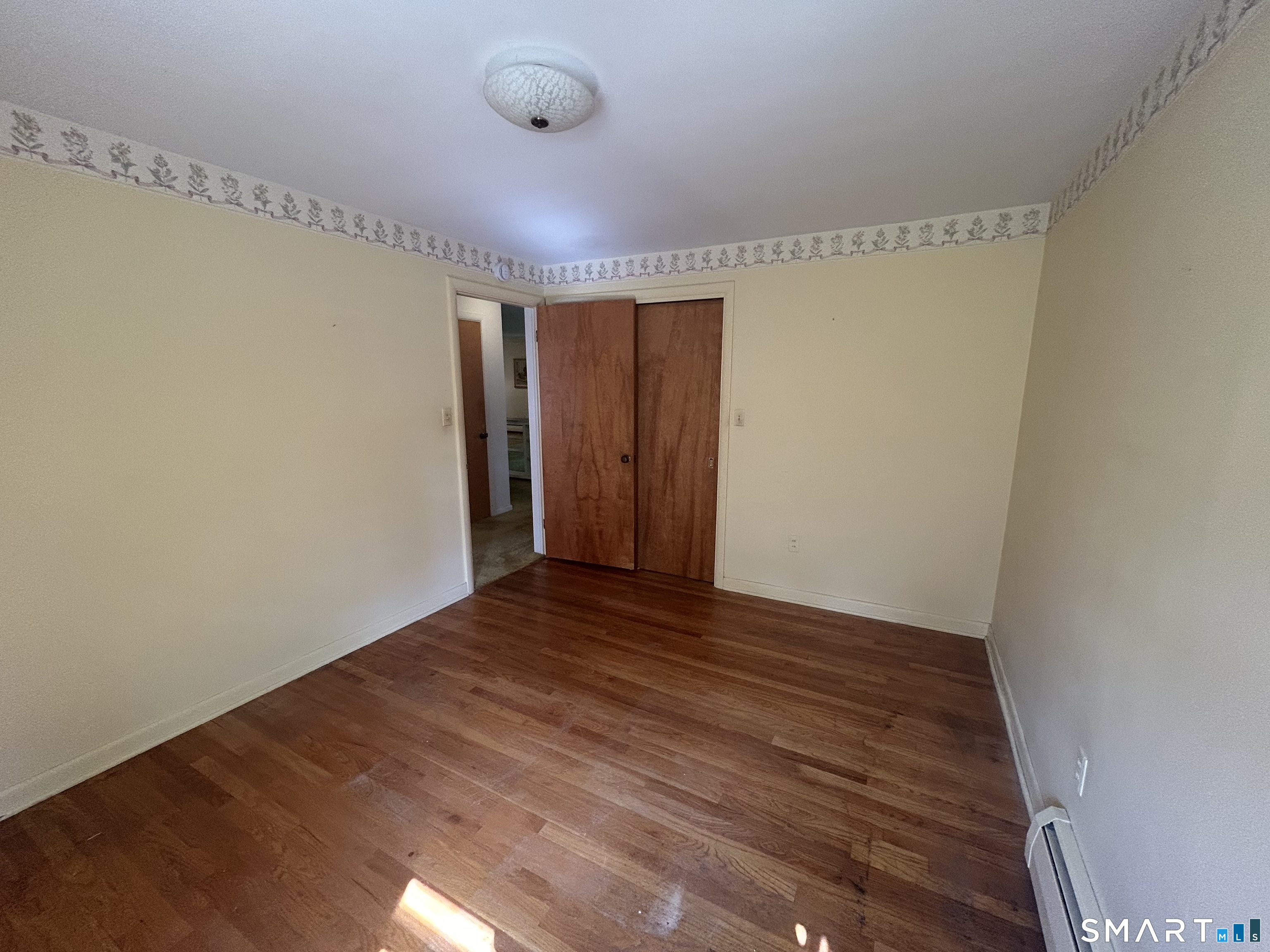 28 Clearview Circle Naugatuck CT 06770
