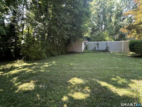 28 Clearview Circle Naugatuck CT 06770