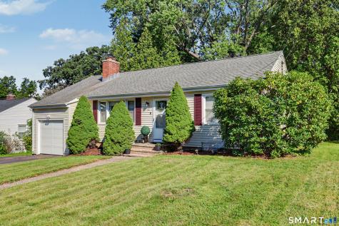 12 Hillview Avenue Hamden CT 06514