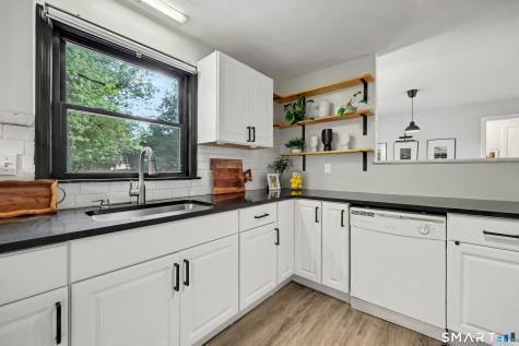 12 Hillview Avenue Hamden CT 06514