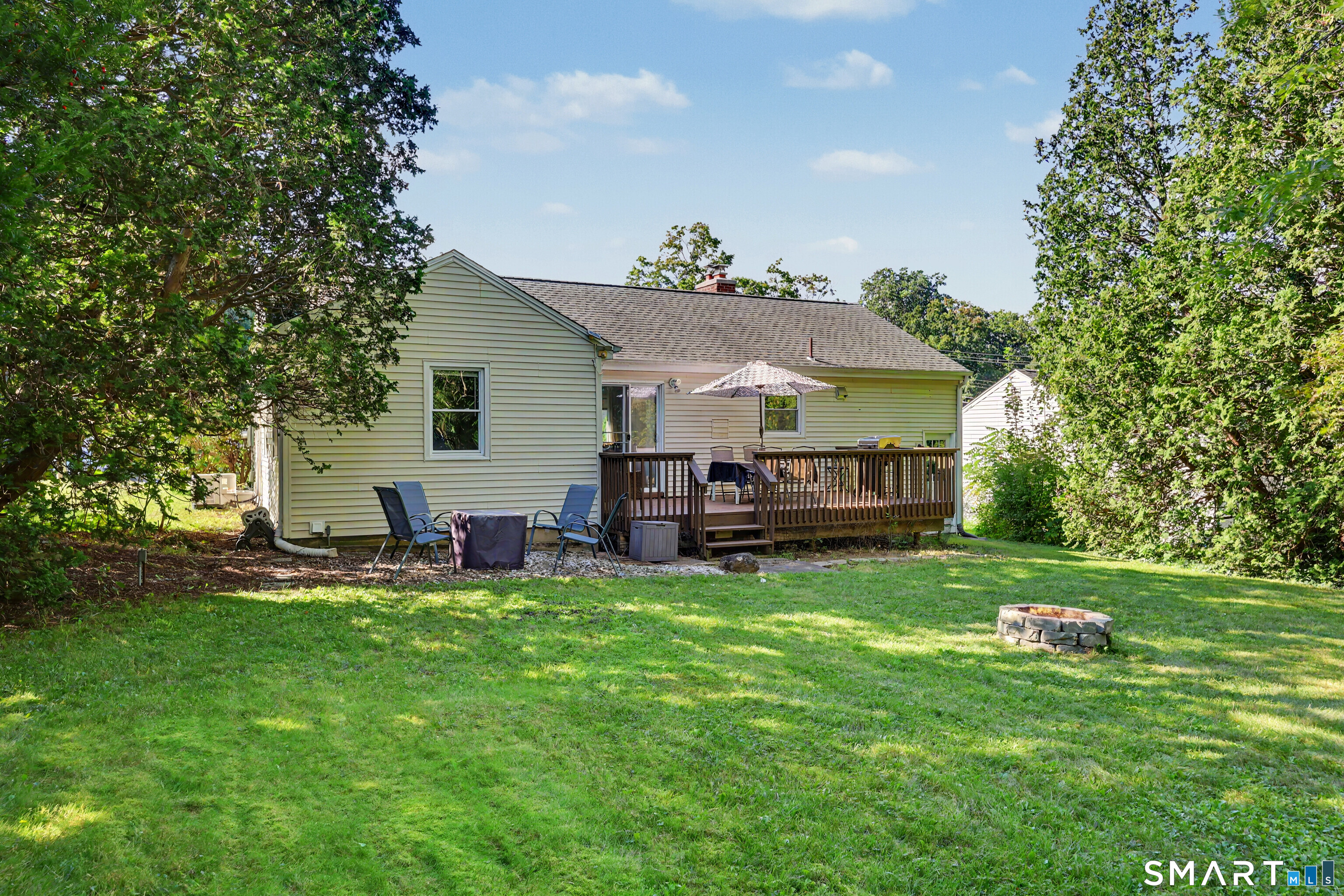 12 Hillview Avenue Hamden CT 06514