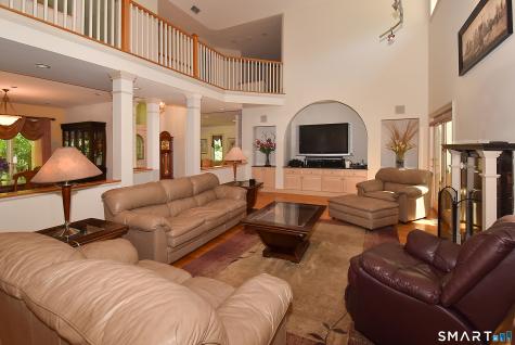 773 Shuttle Meadow Avenue Berlin CT 06037