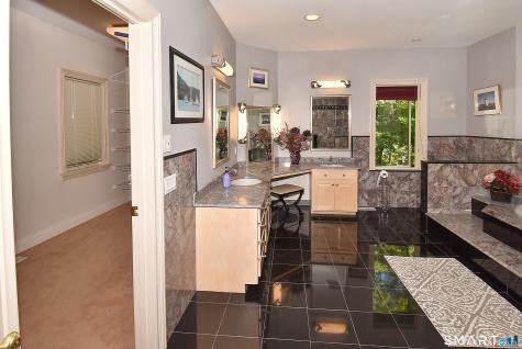 773 Shuttle Meadow Avenue Berlin CT 06037