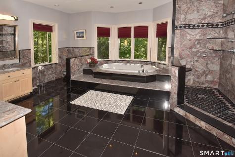 773 Shuttle Meadow Avenue Berlin CT 06037