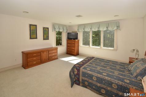 773 Shuttle Meadow Avenue Berlin CT 06037