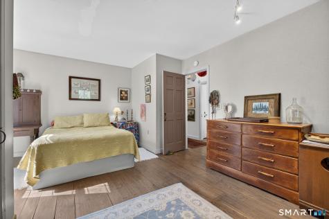 426 Northwest Corner Road North Stonington CT 06359