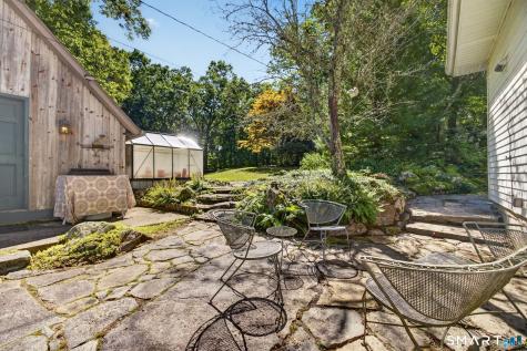 426 Northwest Corner Road North Stonington CT 06359