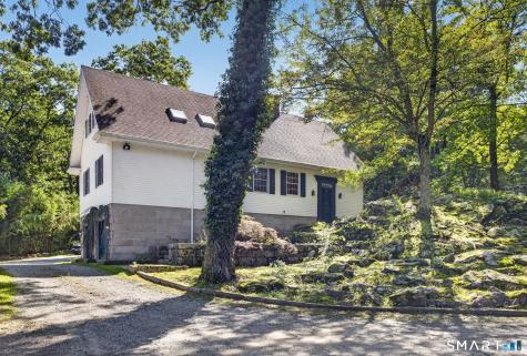 426 Northwest Corner Road North Stonington CT 06359