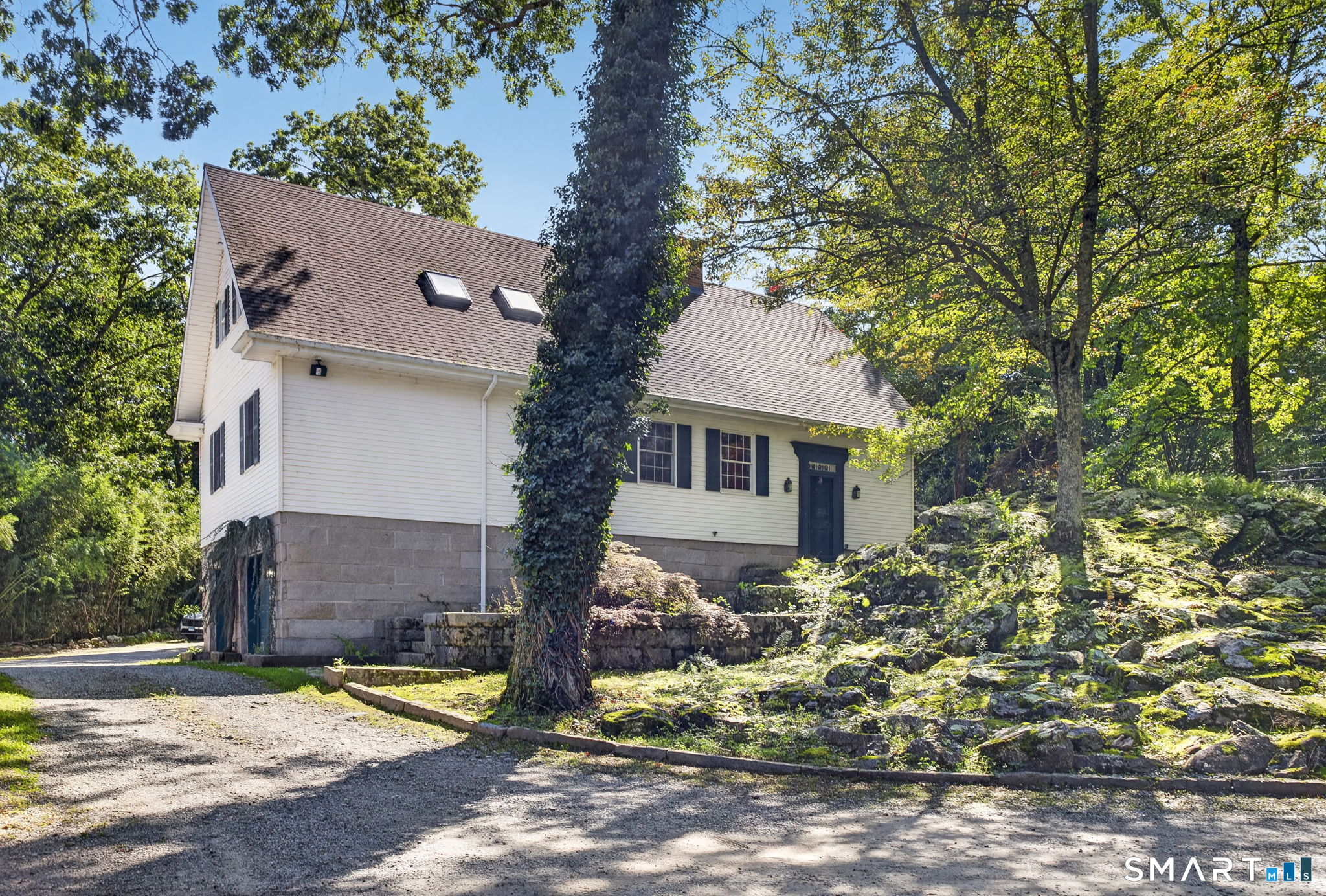 426 Northwest Corner Road North Stonington CT 06359