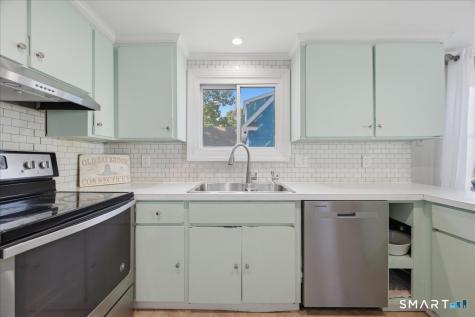 14 Seagull Road Old Saybrook CT 06475