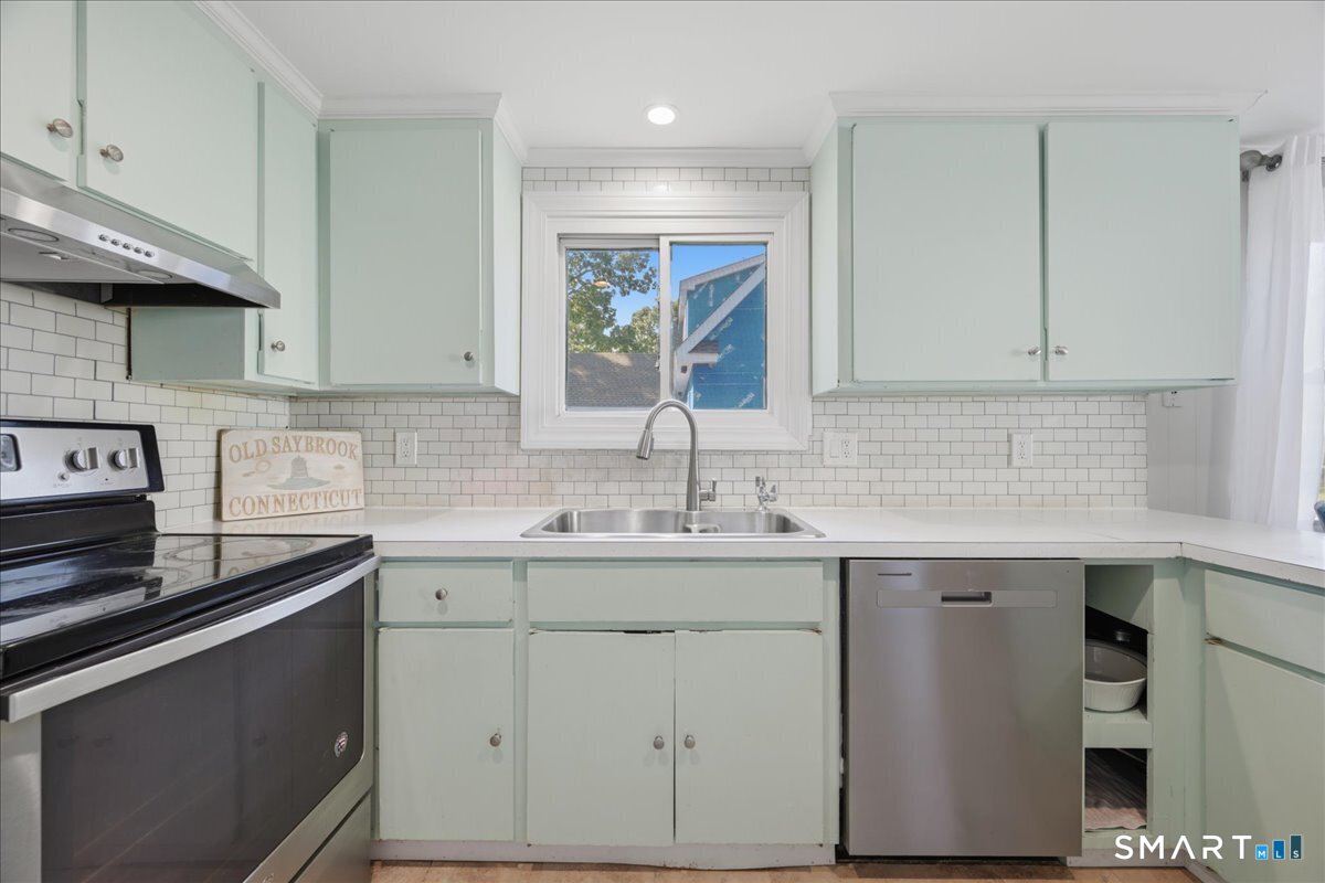 14 Seagull Road Old Saybrook CT 06475