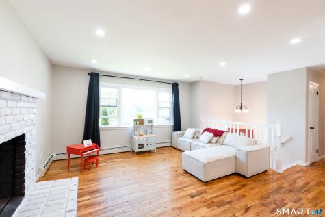 2 Carriage Drive New Milford CT 06776
