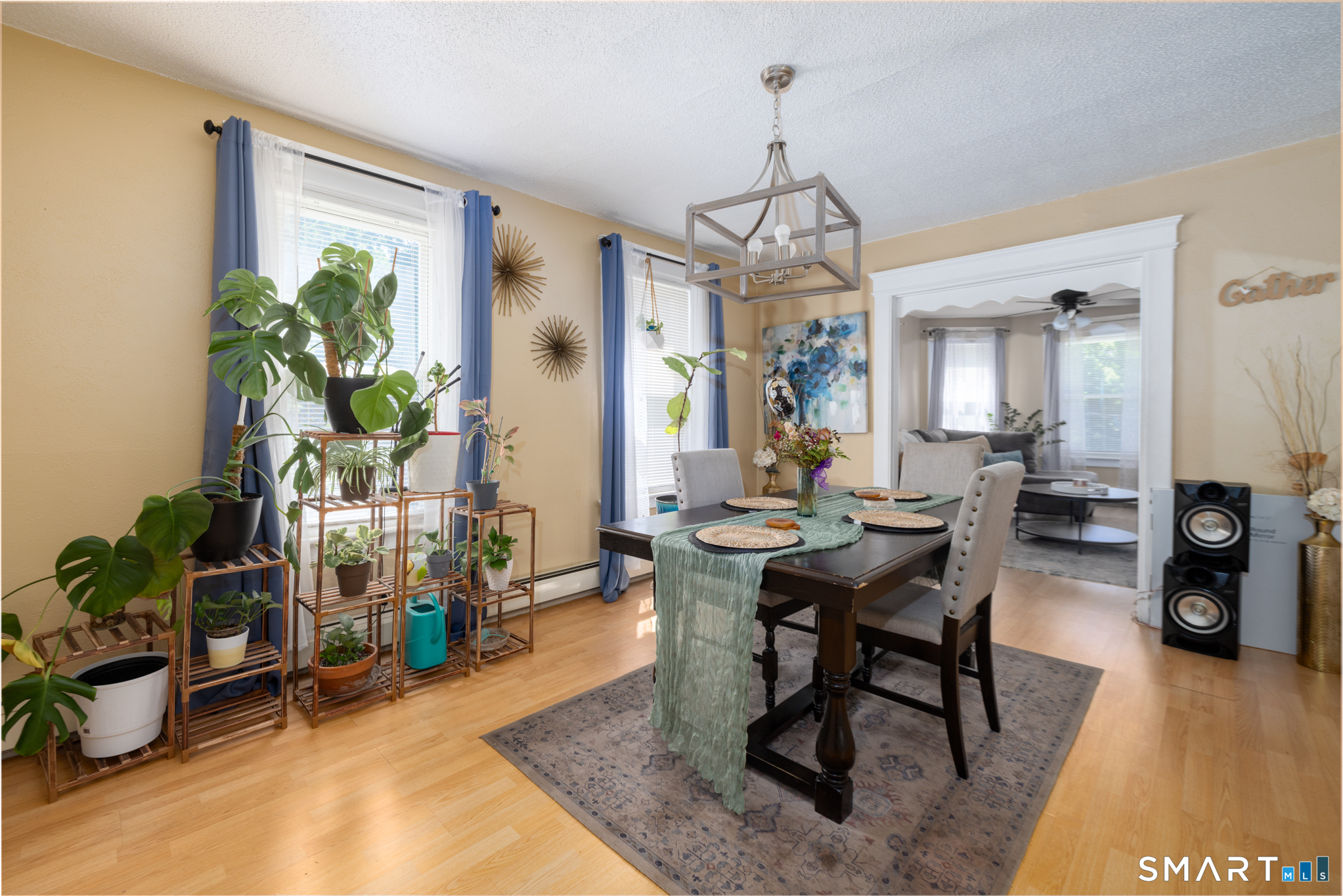 33 Maplewood Street Waterbury CT 06708