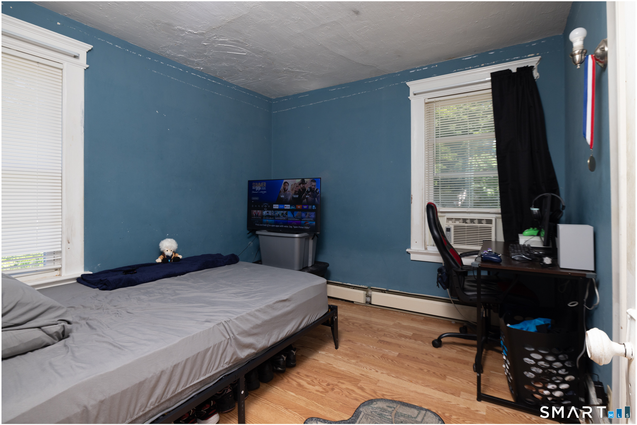 33 Maplewood Street Waterbury CT 06708