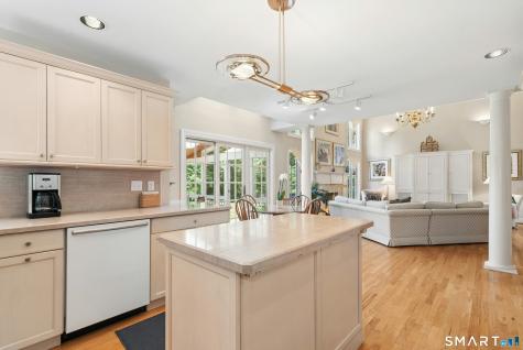 17-D Butterfield Road Newtown CT 06470