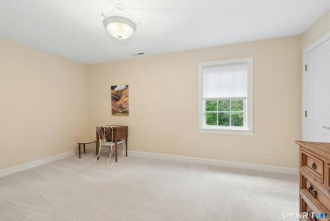 17-D Butterfield Road Newtown CT 06470