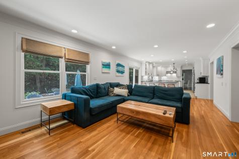 4 Windsor Court Farmington CT 06032