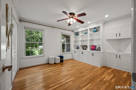 4 Windsor Court Farmington CT 06032