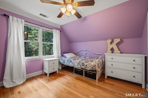 4 Windsor Court Farmington CT 06032