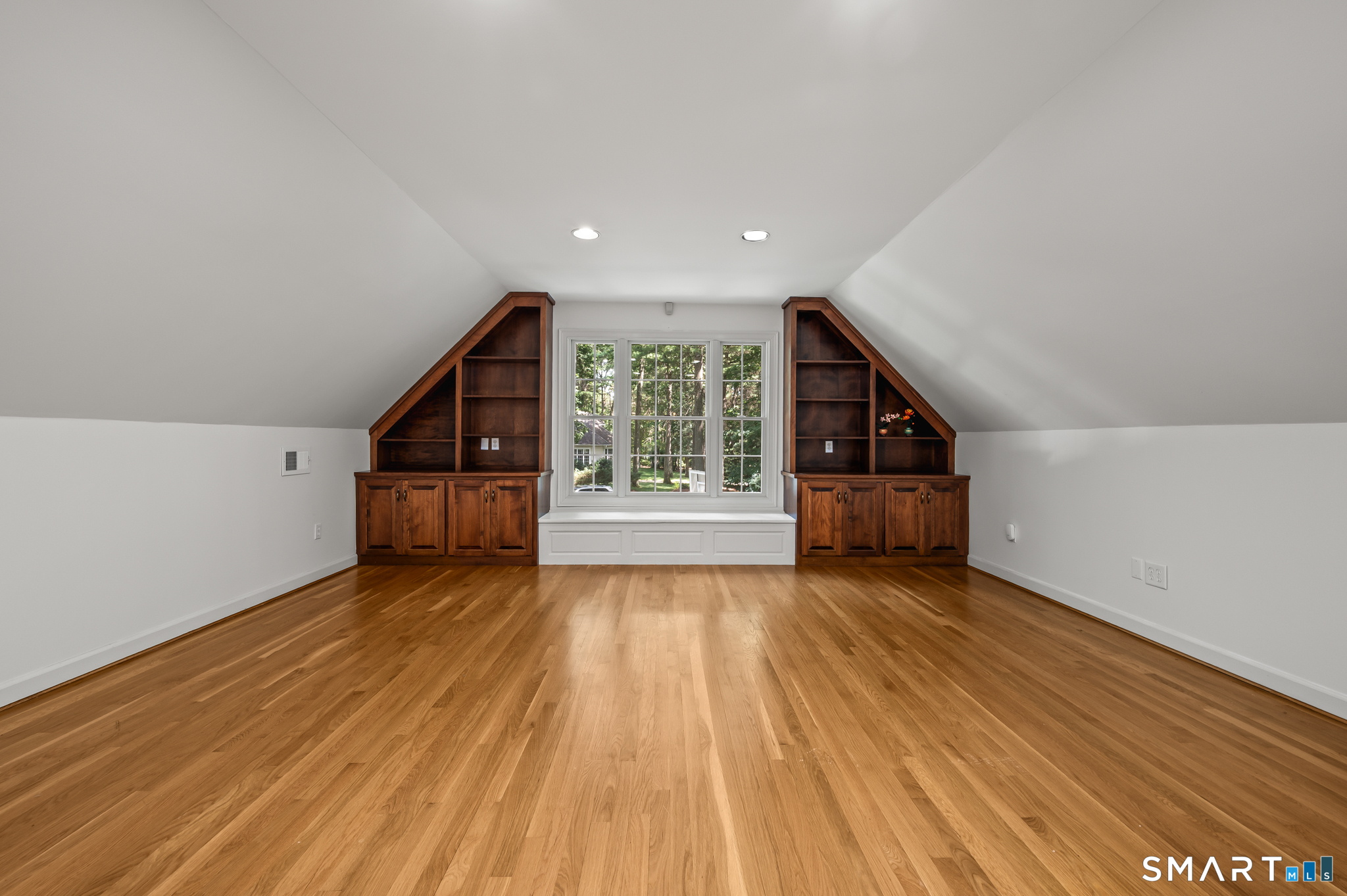 4 Windsor Court Farmington CT 06032