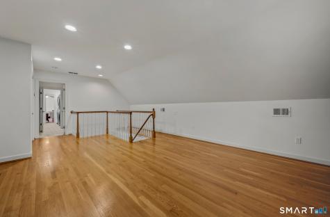 4 Windsor Court Farmington CT 06032
