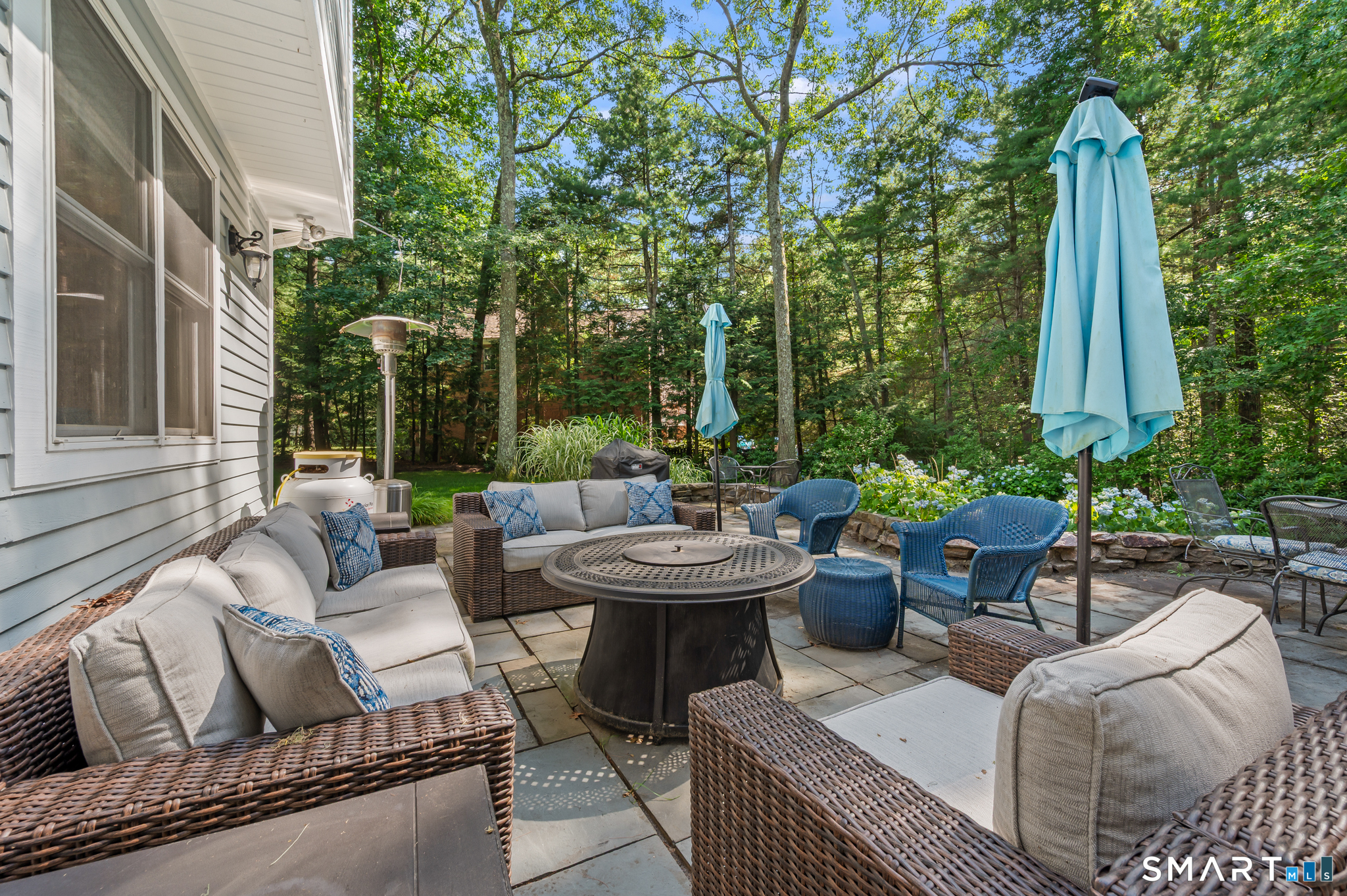 4 Windsor Court Farmington CT 06032