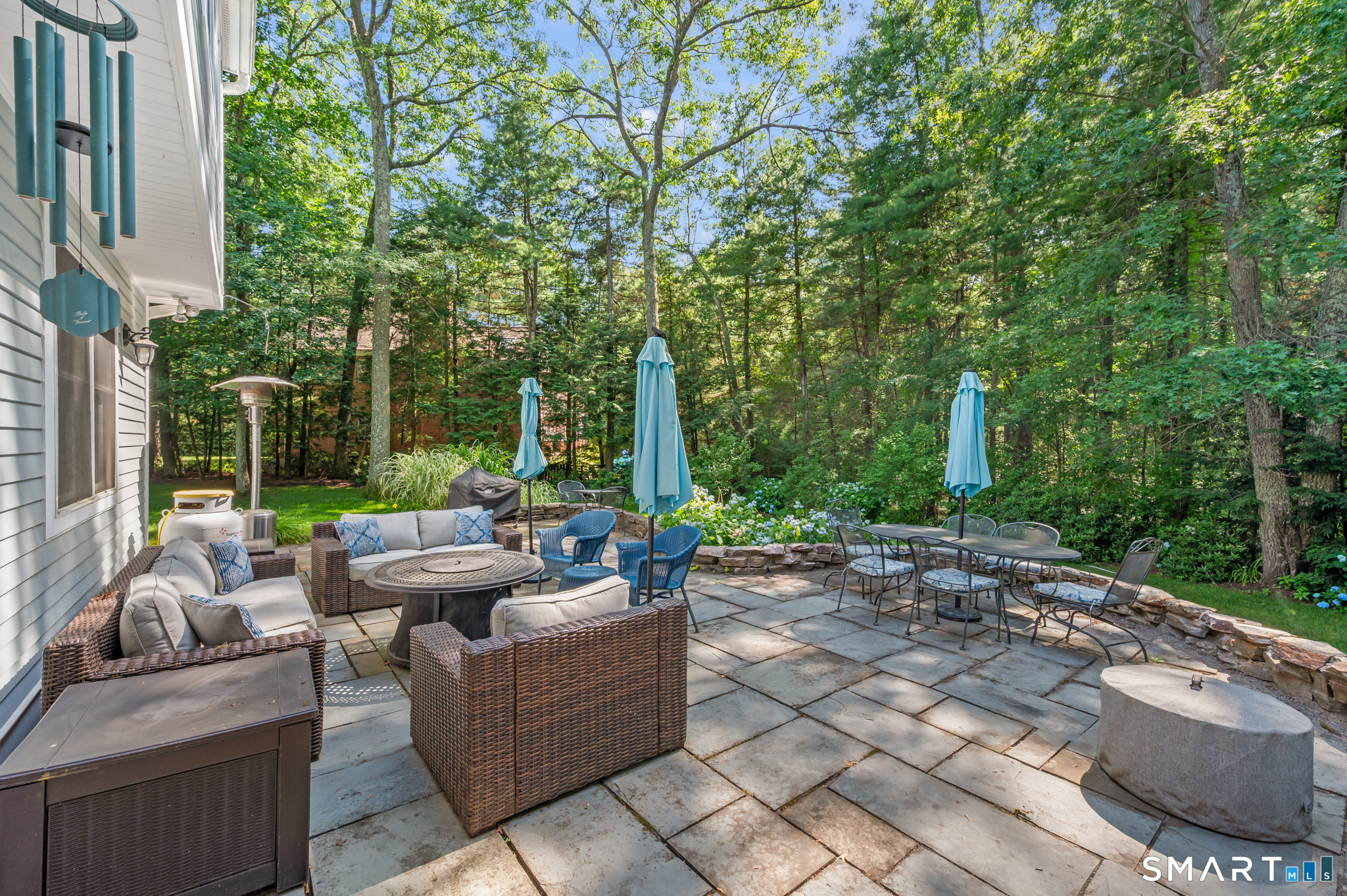 4 Windsor Court Farmington CT 06032