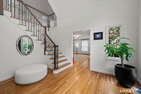 4 Windsor Court Farmington CT 06032