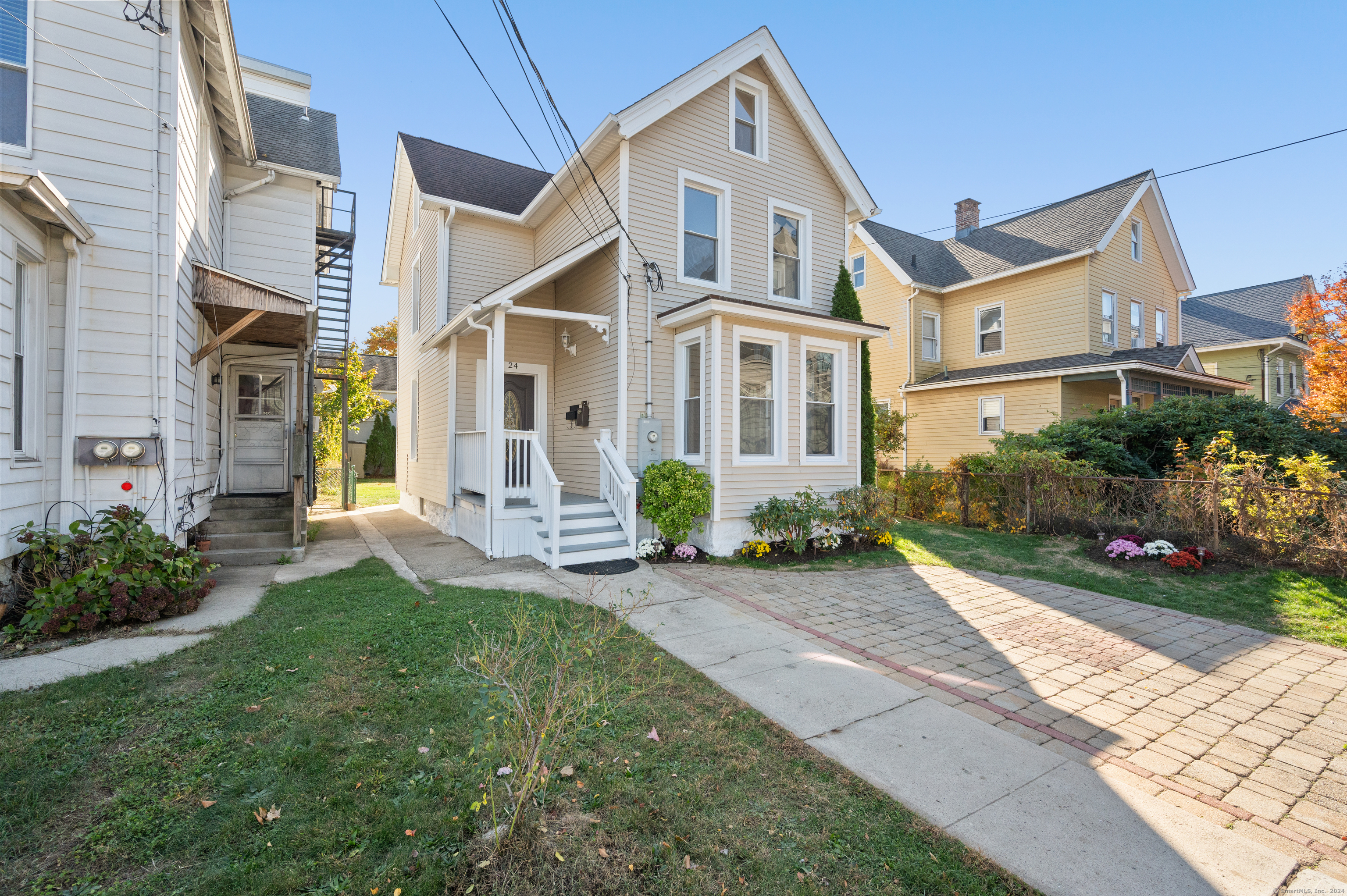 24 Rowan Street Norwalk CT 06855