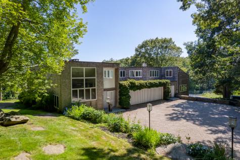 51 Andrews Road Guilford CT 06437