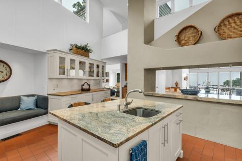 51 Andrews Road Guilford CT 06437