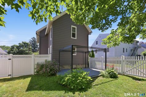 57 Ridge Road Middletown CT 06457