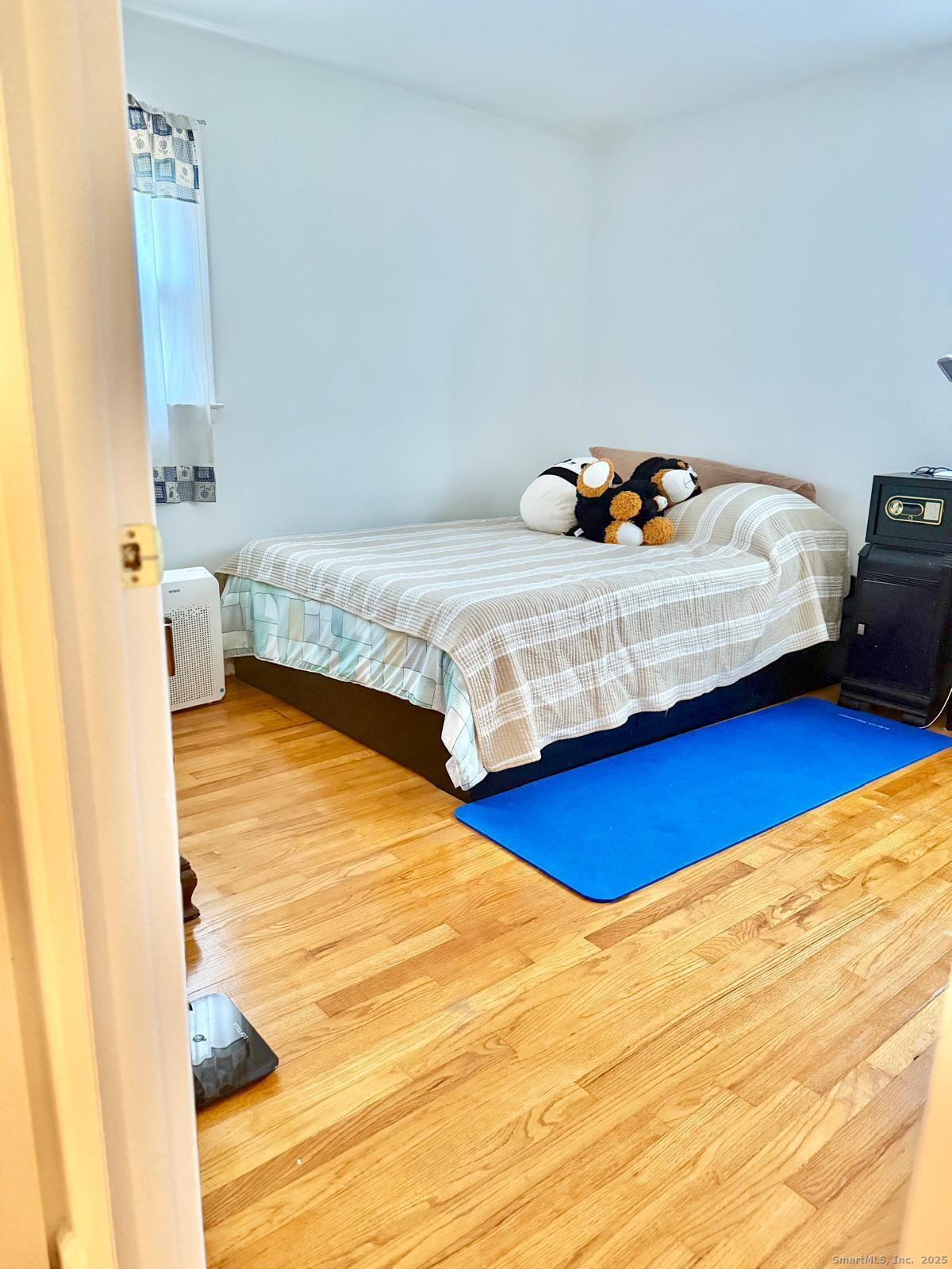 12 Chester Drive Windsor Locks CT 06096