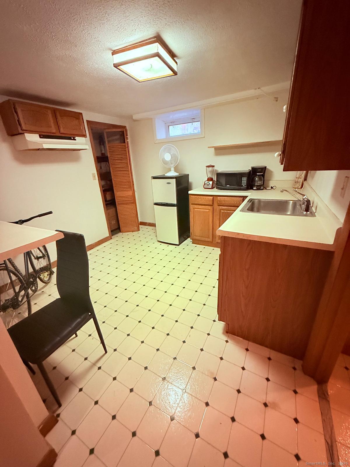 12 Chester Drive Windsor Locks CT 06096