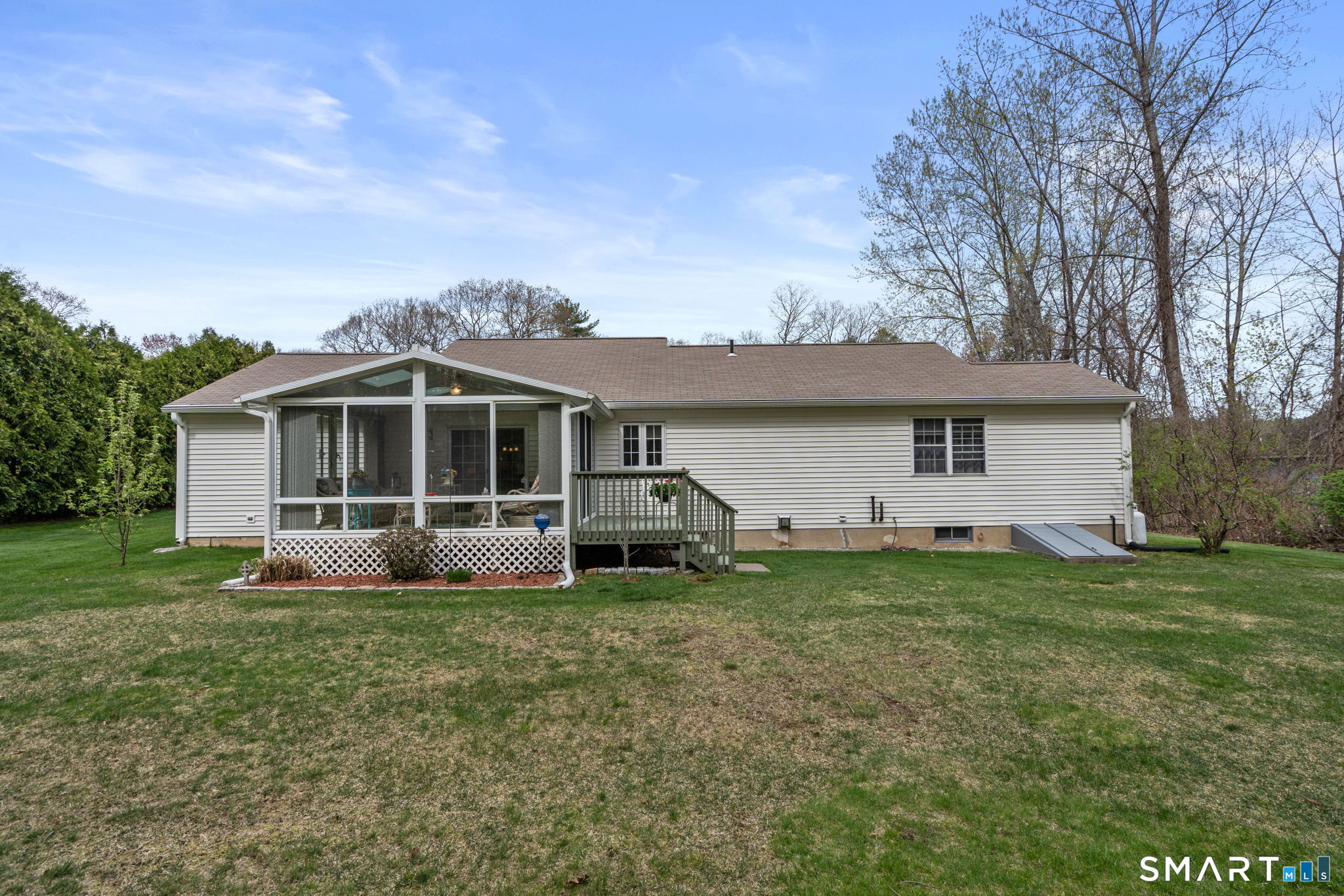 8 Crystal Ball Court Ellington CT 06029