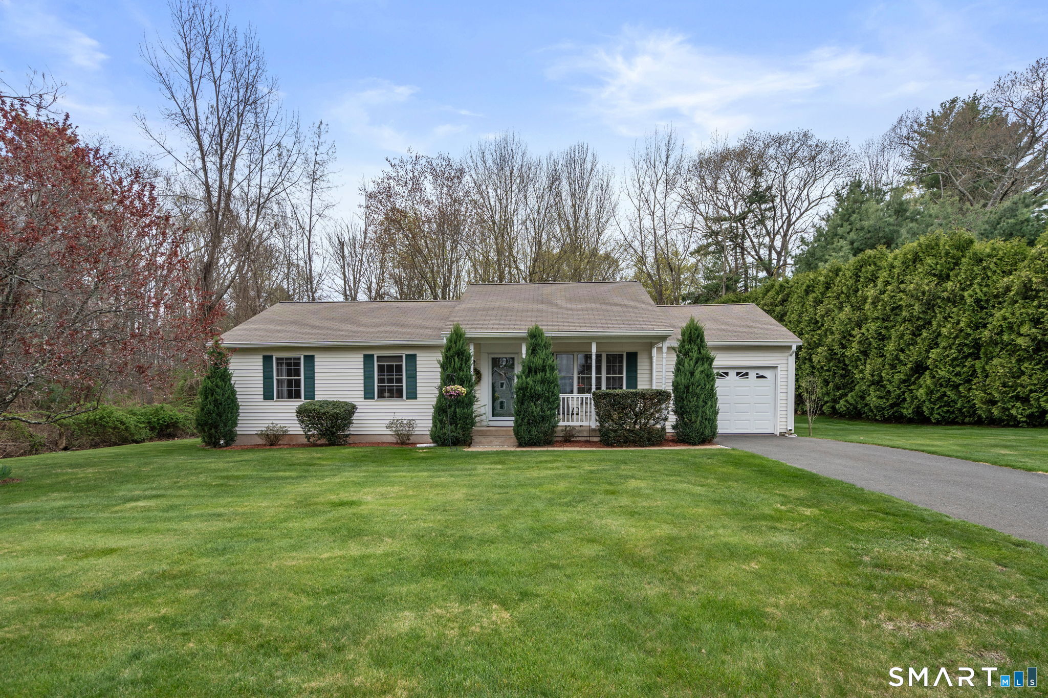 8 Crystal Ball Court Ellington CT 06029