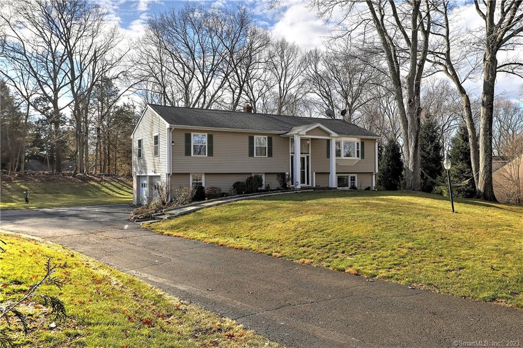 27 Buttonwood Drive Trumbull CT 06611