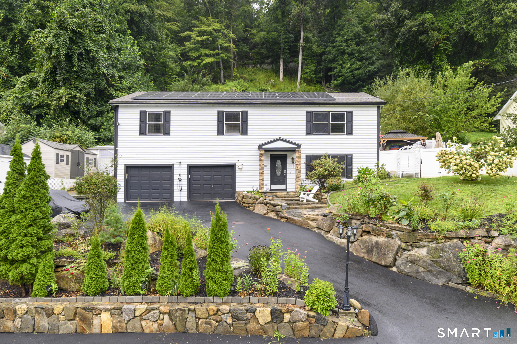 108 Perry Drive New Milford CT 06776