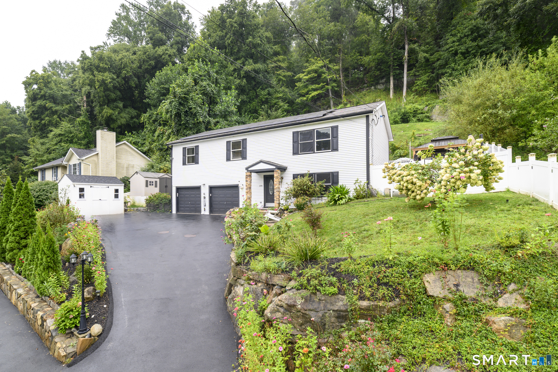 108 Perry Drive New Milford CT 06776