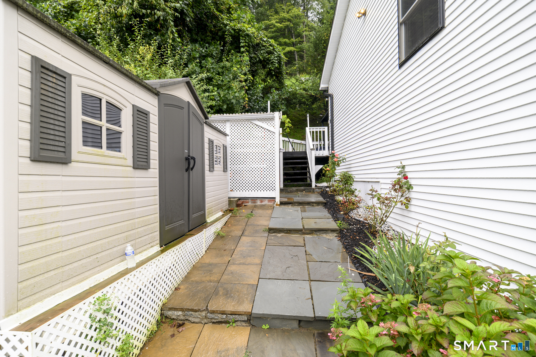 108 Perry Drive New Milford CT 06776