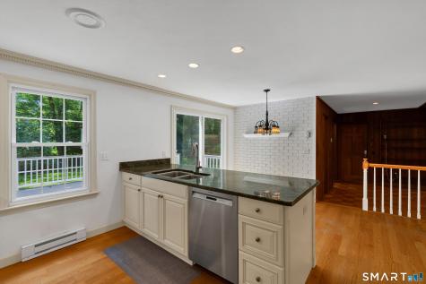 12 Wychwood Road Old Lyme CT 06371