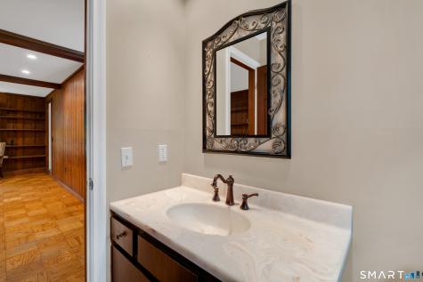12 Wychwood Road Old Lyme CT 06371
