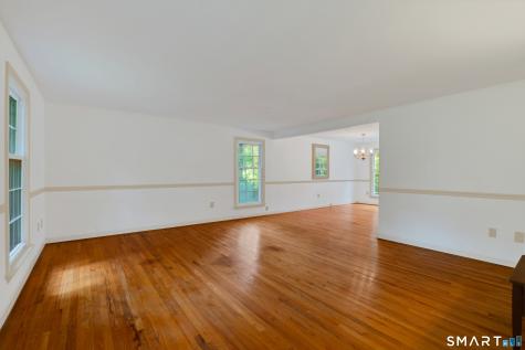 12 Wychwood Road Old Lyme CT 06371