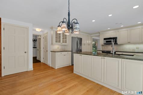 12 Wychwood Road Old Lyme CT 06371