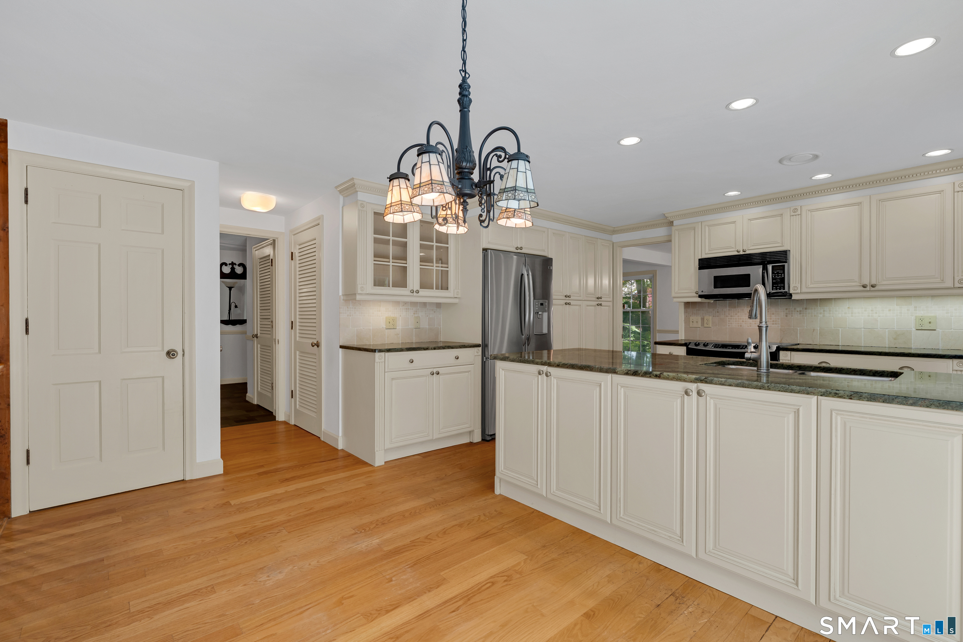 12 Wychwood Road Old Lyme CT 06371