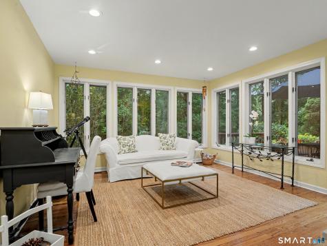 550 Wellington Drive Fairfield CT 06824