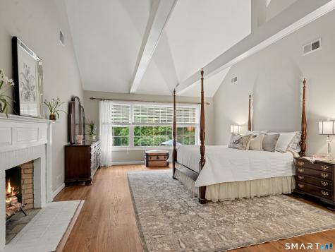 550 Wellington Drive Fairfield CT 06824
