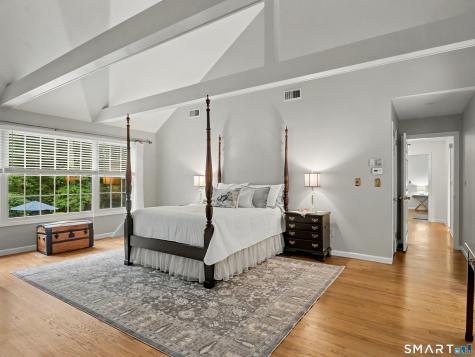 550 Wellington Drive Fairfield CT 06824