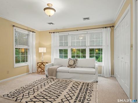 550 Wellington Drive Fairfield CT 06824