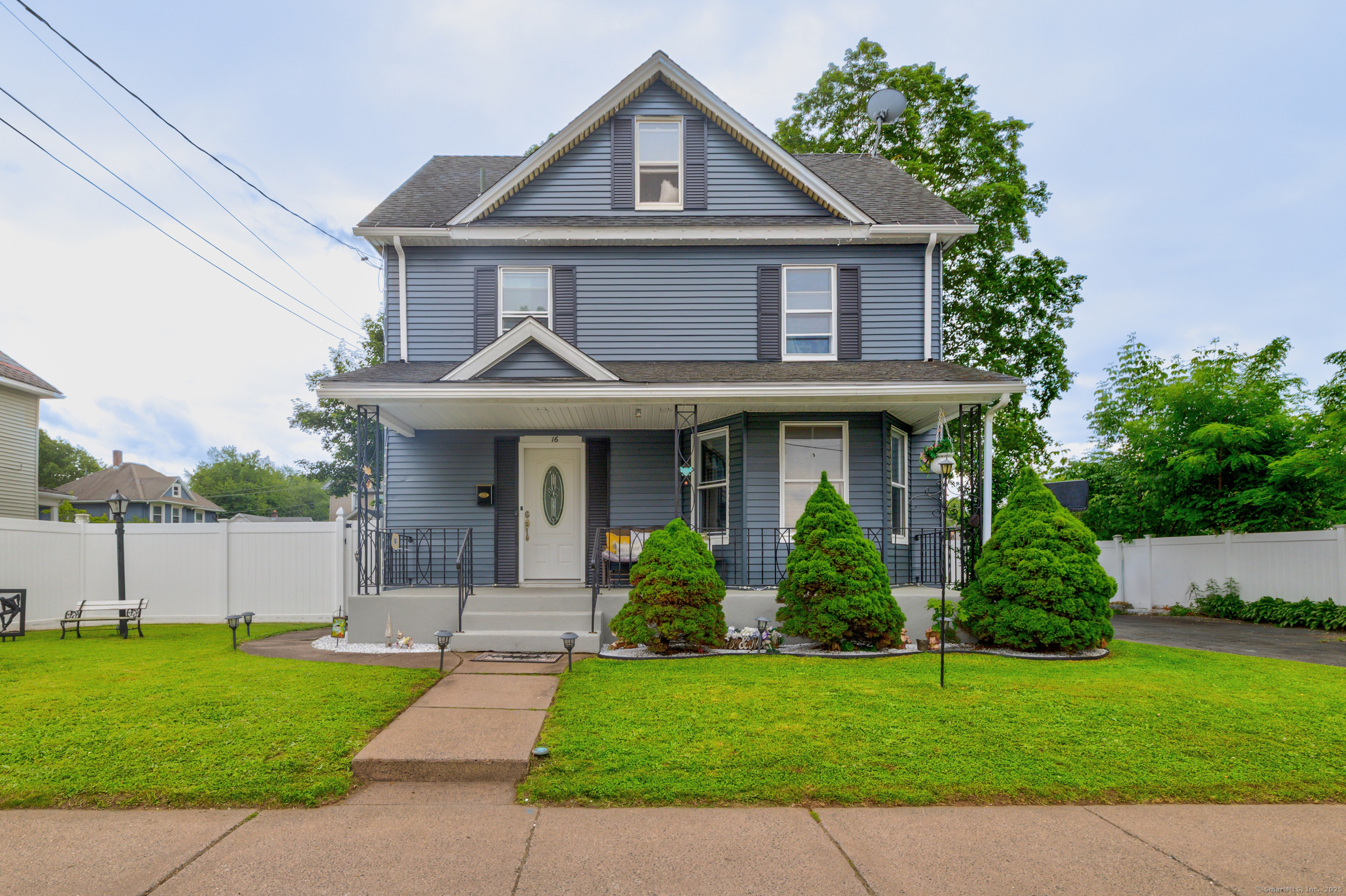 16 Flower Street Manchester CT 06040